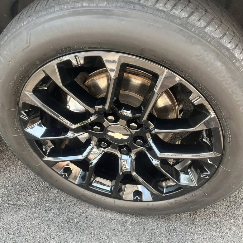 Auto detailing work by OG Detailing in Huntley, IL (sample 11)